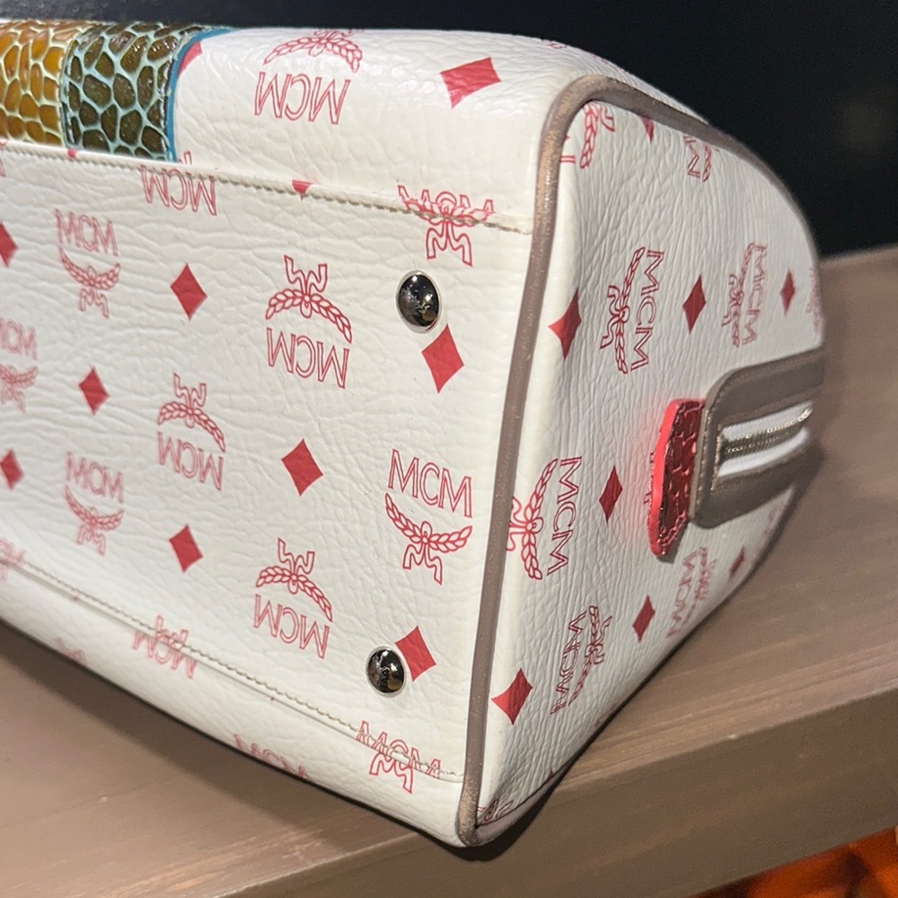 MCM Women's Handbag with Wallet - Picture 12 of 15
